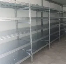 מדפים למחסן קירור
